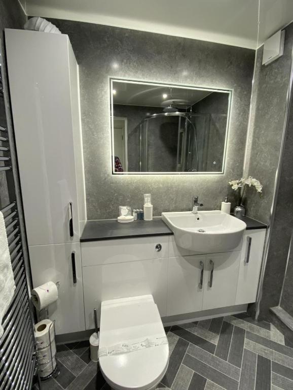 Super Prime Luxury Waterfront View Dbay By Tba Apartamento Saint Davids  Exterior foto